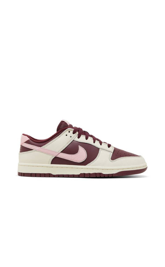 Nike Dunk Low Retro PRM Valentines Day